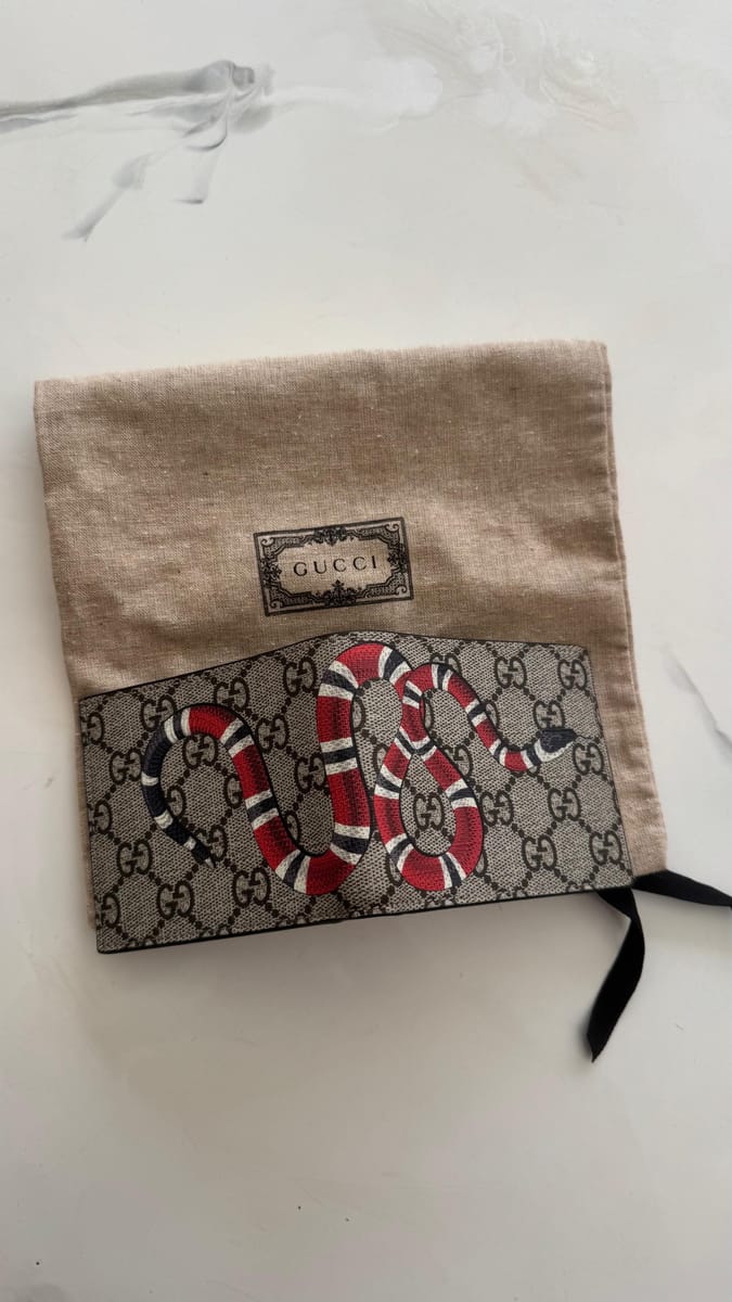 Gucci Bifold Wallet GG Supreme Kingsnake "Beige"