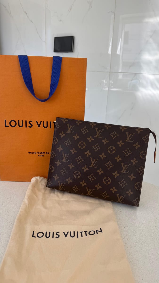 Louis Vuitton Toiletry Pouch 26 Monogram "Brown"