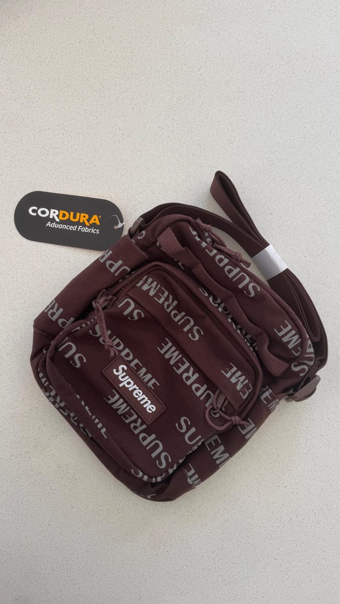 Supreme Shoulder Bag reflectivo "Marrón"
