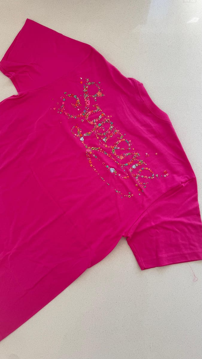 Supreme Rhinestone Script S/S Top "Fucsia"