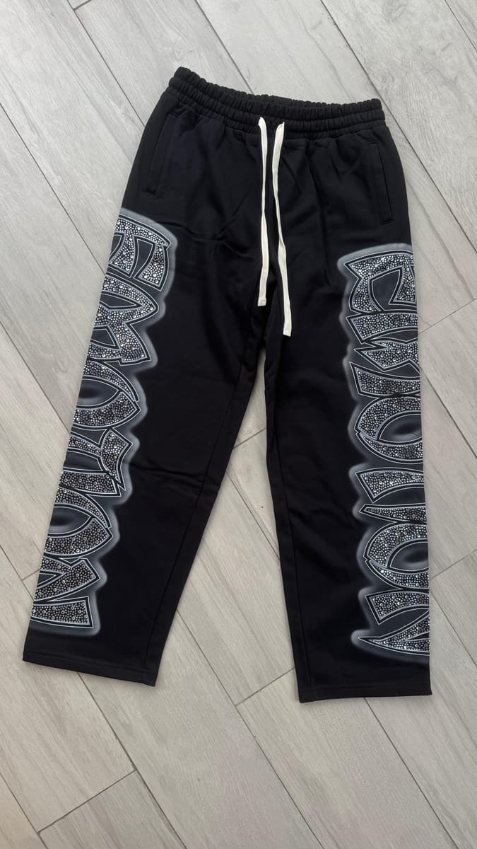 Mixed Emotions Sweatpants "Emotion" con strass "Negro"